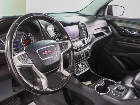 Used 2020 GMC Terrain SLT image 21