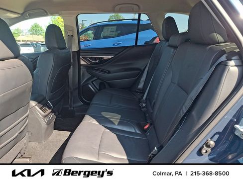 Used 2024 Subaru Outback Limited AWD/4WD image 12