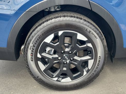 Used 2025 Kia Sorento S w/ Panoramic Sunroof Package image 6