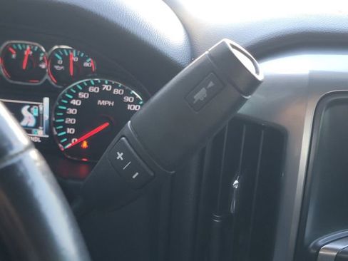 Used 2017 Chevrolet Silverado 1500 LT w/ All Star Edition image 27