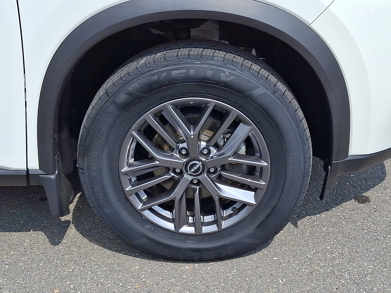 Used 2023 Nissan Rogue S AWD/4WD image 8