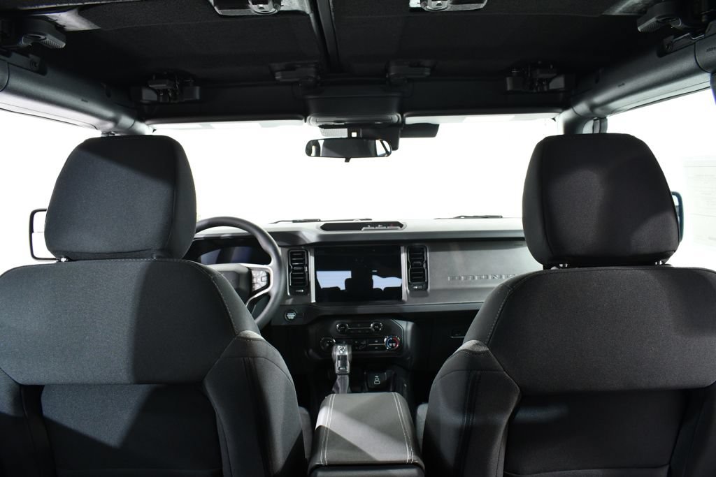 New 2026 Ford Bronco 4-Door AWD/4WD image 17