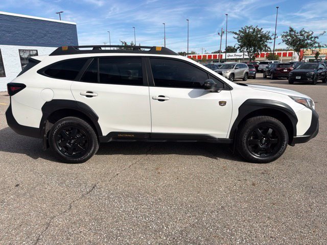 Used 2022 Subaru Outback Wilderness w/ Wilderness Package AWD/4WD image 6