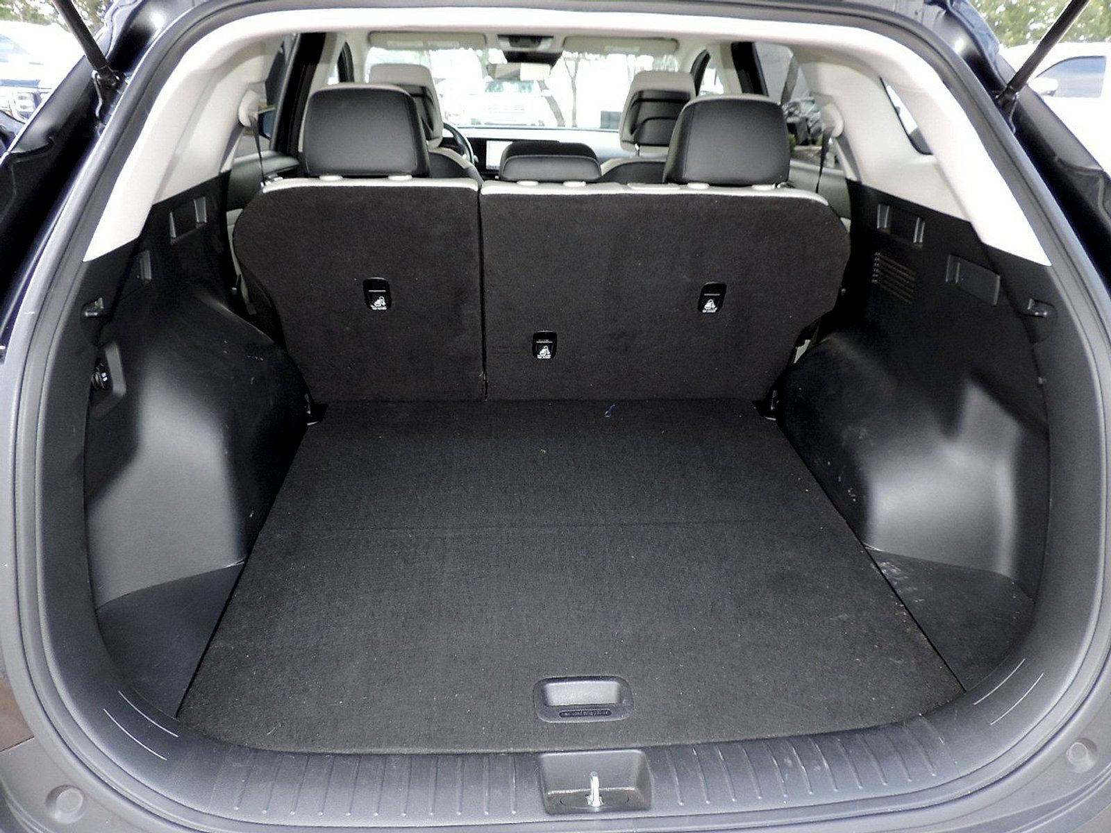 Used 2023 Kia Sportage EX FWD image 11