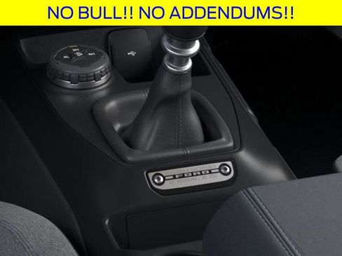 New 2025 Ford Bronco 4-Door image 18