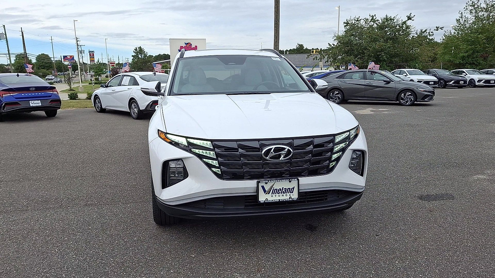 Certified 2024 Hyundai Tucson SEL w/ Convenience Package AWD/4WD image 3
