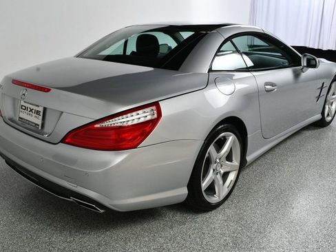 Used 2014 Mercedes-Benz SL 550 image 14