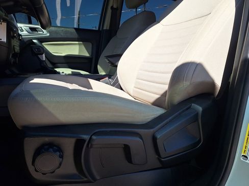 Used 2023 Ford Ranger XLT w/ Equipment Group 301A Mid image 10