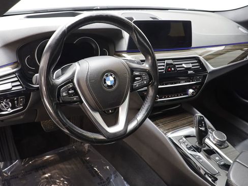 Used 2018 BMW 530e xDrive image 7