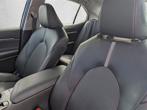 Used 2023 Toyota Camry XSE image 23
