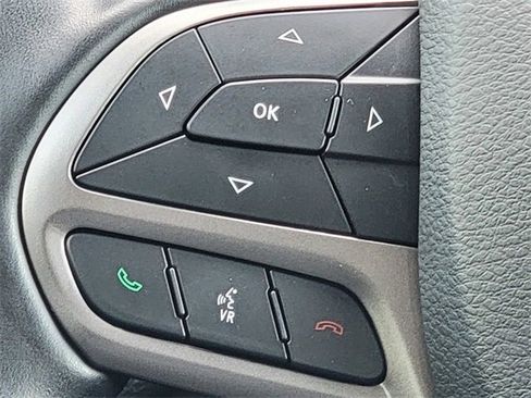 Certified 2020 Jeep Cherokee Limited image 33