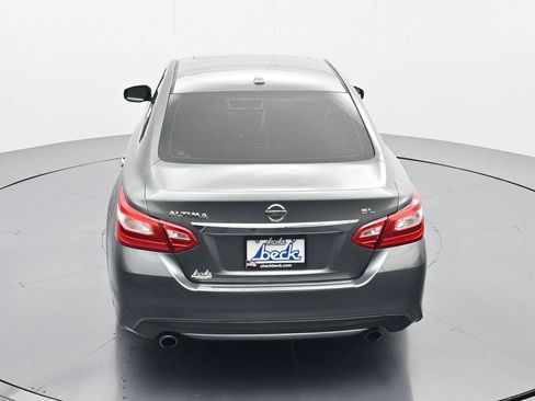 Used 2016 Nissan Altima 2.5 SL w/ 2.5 Technology w/LED Package FWD image 35