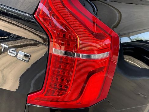 Used 2020 Volvo XC90 T6 Inscription w/ Protection Package Premier AWD/4WD image 28