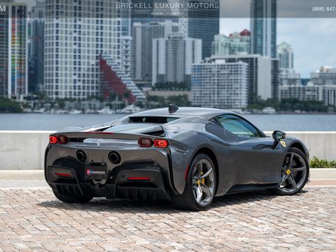 Used 2022 Ferrari SF90 Stradale AWD/4WD image 4