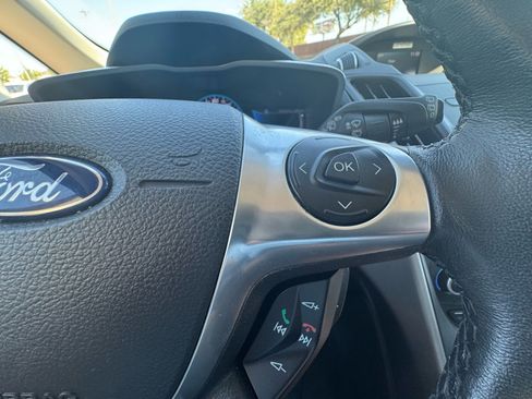 Used 2017 Ford C-MAX SE image 19