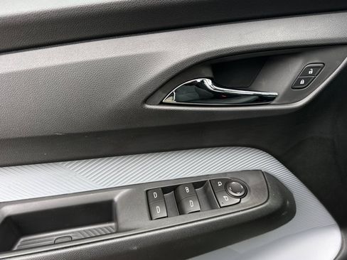 New 2027 Chevrolet Bolt LT w/ Comfort Package FWD image 11