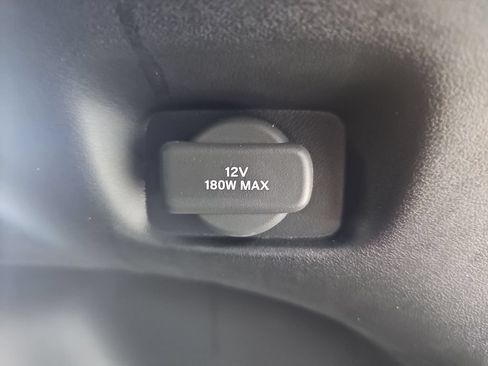 Used 2024 Honda HR-V Sport image 19