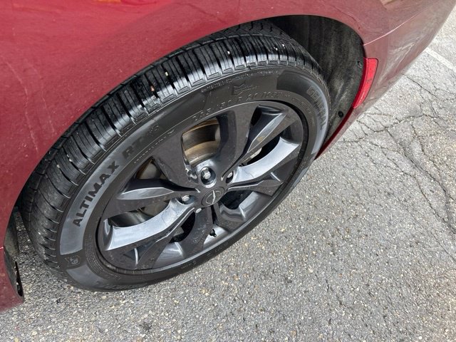 Used 2020 Chrysler Pacifica Touring w/ S Appearance Package FWD image 19