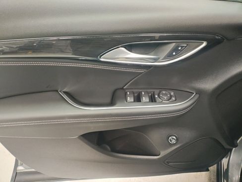 Used 2022 Buick Envision Preferred image 25