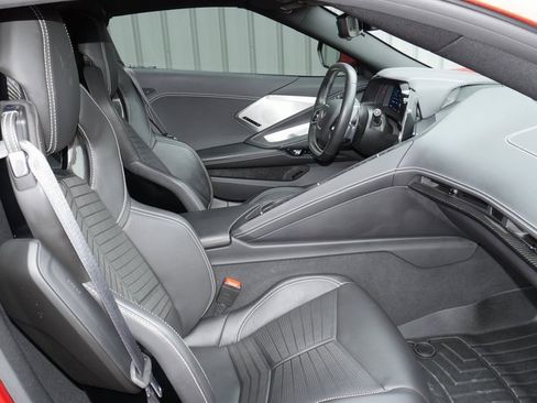 Used 2021 Chevrolet Corvette Stingray Preferred Cpe w/ Z51 Performance Package image 25