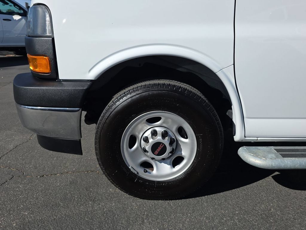 Used 2024 GMC Savana 2500 w/ Driver Convenience Package RWD image 32