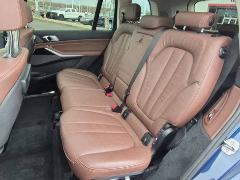 Used 2020 BMW X7 xDrive40i w/ Premium Package image 8