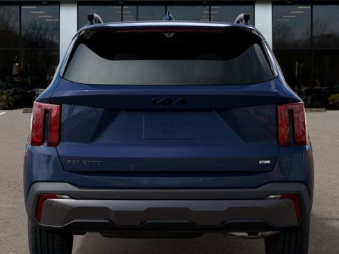 New 2025 Kia Sorento SX Prestige w/ Olive Brown Leather Package image 13