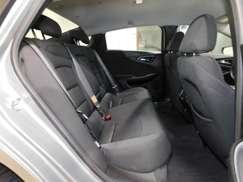 Used 2023 Chevrolet Malibu LT FWD image 63
