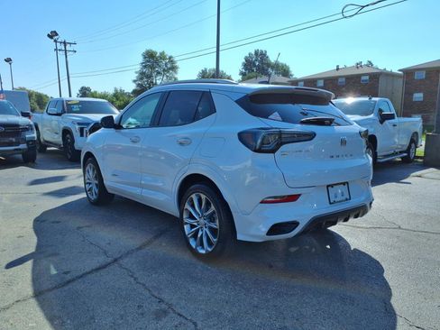 Used 2024 Buick Encore GX Avenir w/ Avenir Convenience Package image 5