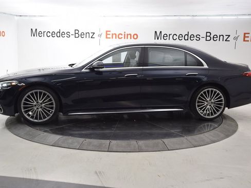 Certified 2022 Mercedes-Benz S 580 4MATIC Sedan image 3