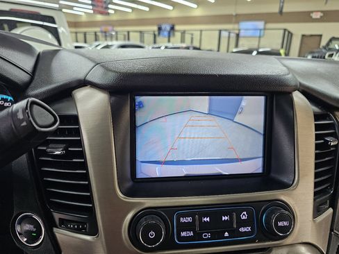 Used 2017 GMC Yukon Denali w/ Open Road Package image 36