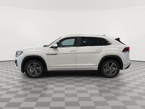 Used 2024 Volkswagen Atlas Cross Sport SEL R-Line AWD/4WD image 5