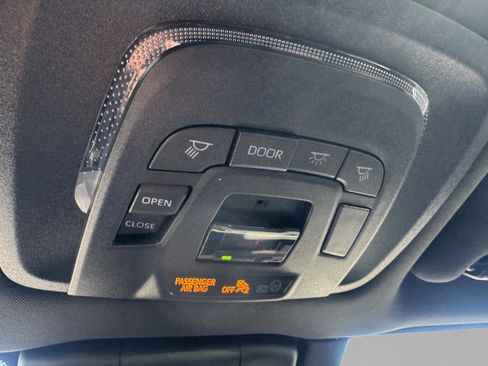 Used 2026 Toyota Crown Platinum image 28