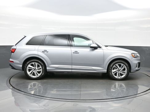 Used 2022 Audi Q7 3.0T Premium Plus image 7
