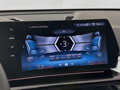 Used 2026 BMW X1 xDrive28i w/ Technology Package image 19