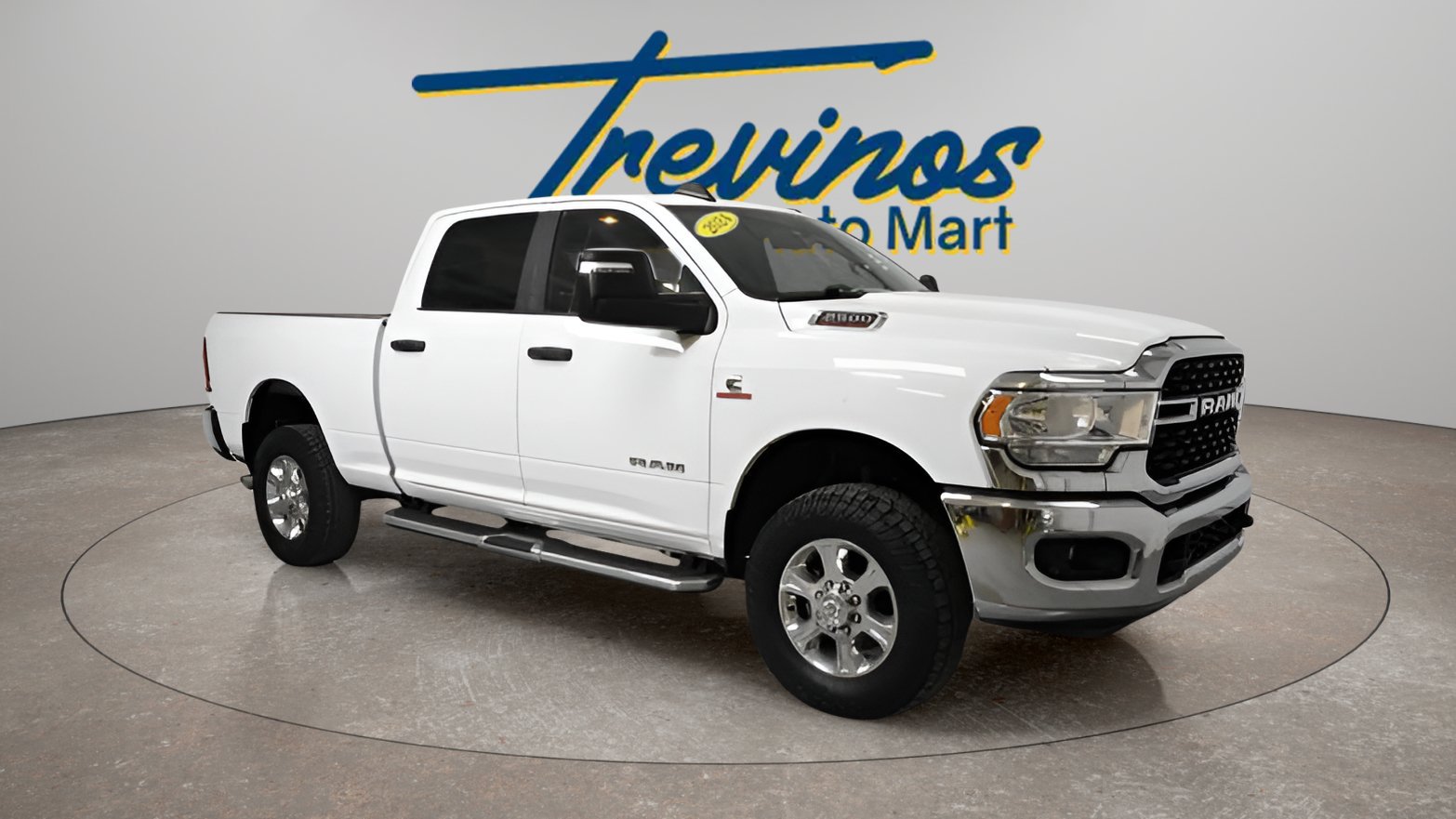 Used 2024 RAM 2500 Big Horn w/ Off Road Package AWD/4WD image 1