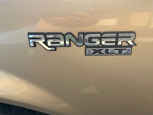 Used 2001 Ford Ranger XL image 16