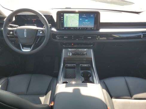 New 2026 Lincoln Aviator Reserve w/ Jet Appearance Package AWD/4WD image 25