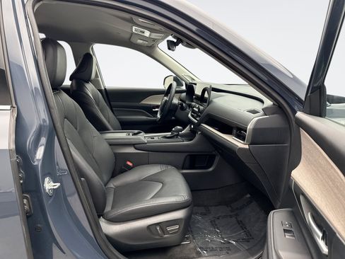 Used 2024 Toyota Grand Highlander AWD image 18