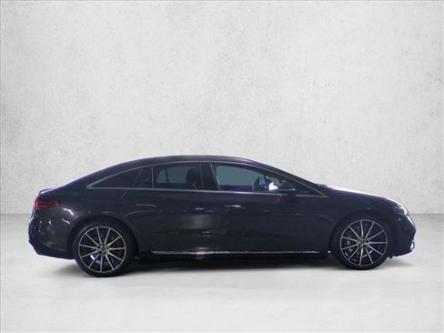 Certified 2023 Mercedes-Benz EQS 580 4MATIC Sedan image 4
