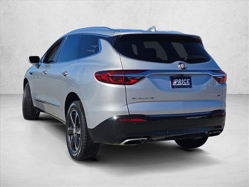 Used 2020 Buick Enclave Essence w/ Sport Touring Edition image 7