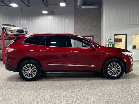 Certified 2024 Buick Enclave Premium image 6