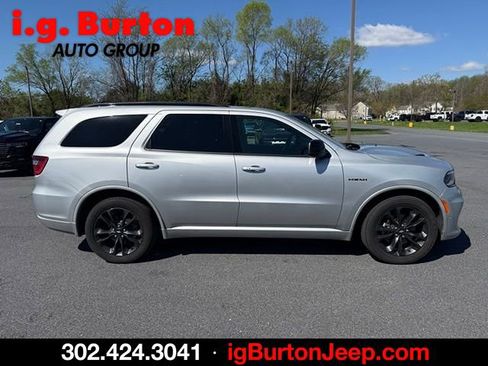Used 2025 Dodge Durango R/T w/ Blacktop Package image 2