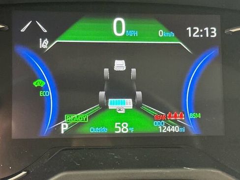 Used 2025 Toyota RAV4 XLE image 30