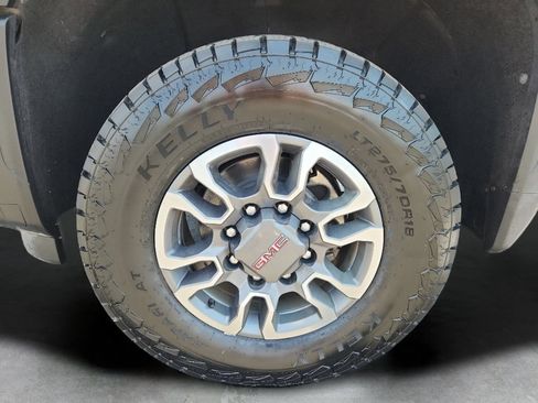 Used 2024 GMC Sierra 2500 SLE w/ SLE Convenience Package AWD/4WD image 17