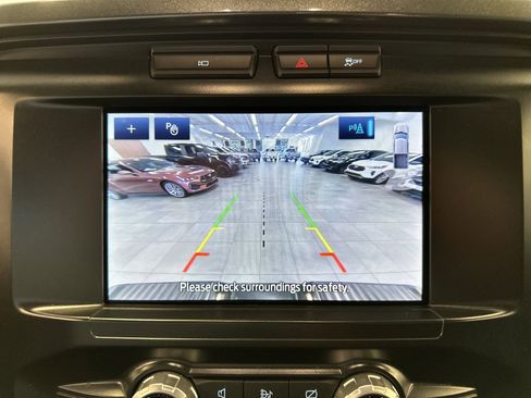 Certified 2022 Ford F150 XLT w/ Equipment Group 301A Mid image 33