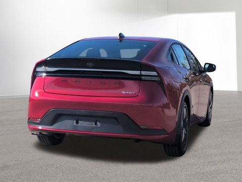 New 2026 Toyota Prius Plug-In Hybrid image 5