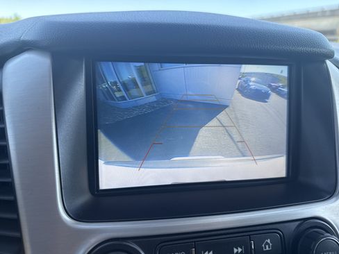 Used 2020 GMC Yukon SLT AWD/4WD image 26