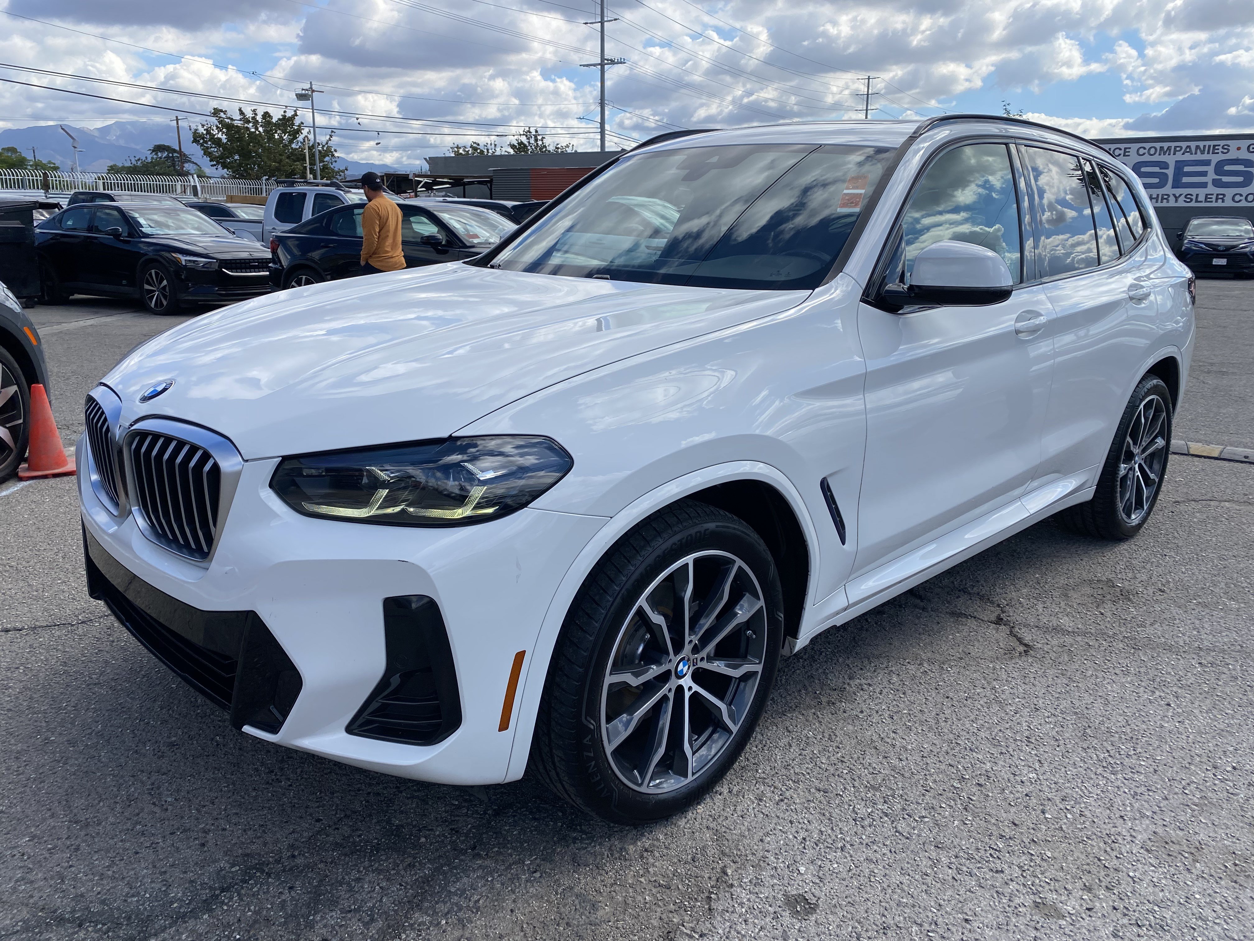 Used 2022 BMW X3 sDrive30i w/ M Sport Package 2 RWD image 2