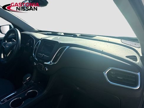 Used 2024 Chevrolet Equinox LT image 37